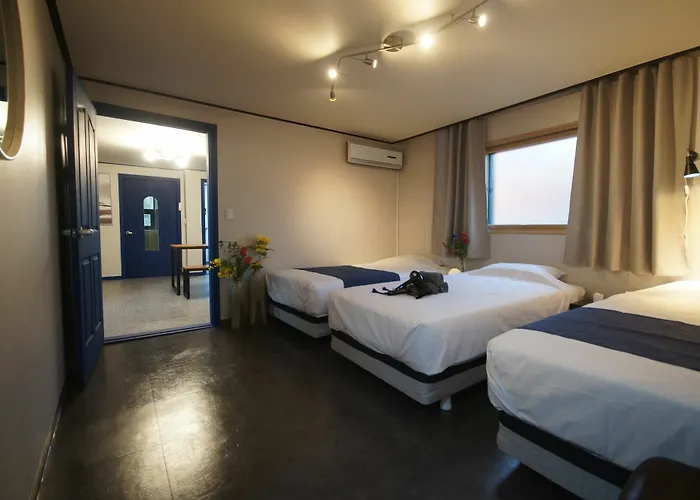 Pensión Station 4min, Perfect For Family Group 4*