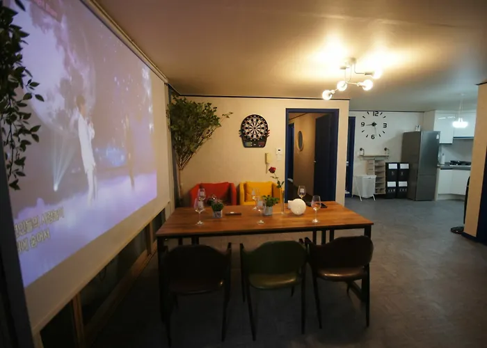 Station 4min, Perfect For Family Group 4*