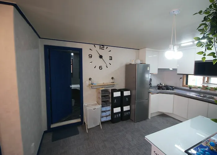 Station 4min, Perfect For Family Group