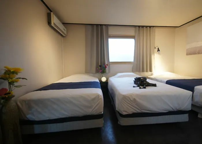Station 4min, Perfect For Family Group 4*